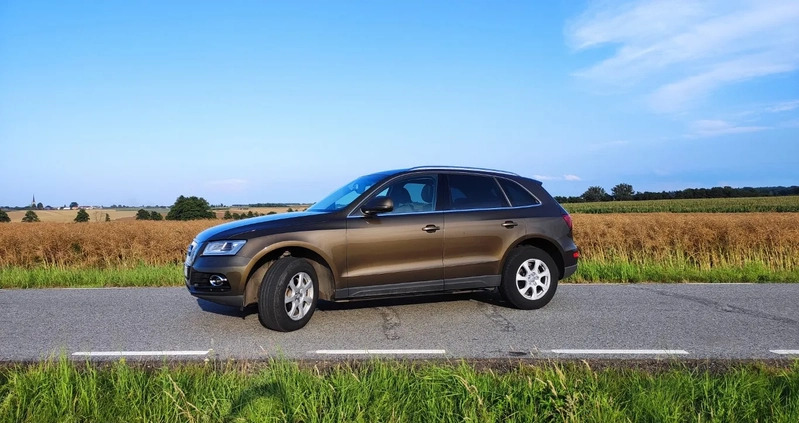 Audi Q5 cena 71900 przebieg: 129000, rok produkcji 2012 z Racibórz małe 326